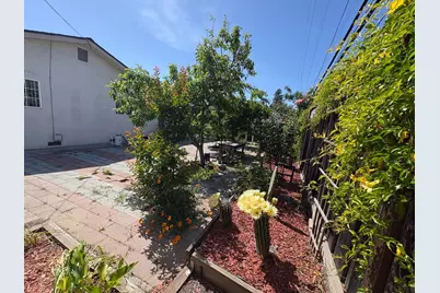 5187 Doyle Rd, San Jose, CA 95129 - Photo 23
