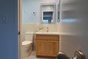 5187 Doyle Rd, San Jose, CA 95129 - Photo 17