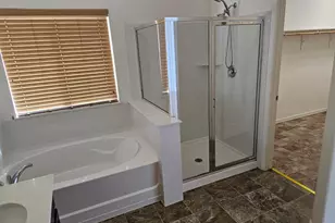 13721 Santa Lucia Dr, Gustine, CA 95322 - Photo 19