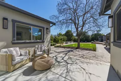 1054 Longfellow Ave, Campbell, CA 95008 - Photo 37