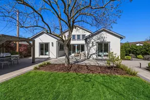 1054 Longfellow Ave, Campbell, CA 95008 - Photo 45