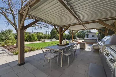 1054 Longfellow Ave, Campbell, CA 95008 - Photo 39