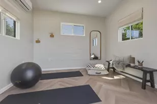 1054 Longfellow Ave, Campbell, CA 95008 - Photo 49