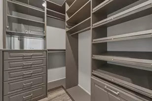 1054 Longfellow Ave, Campbell, CA 95008 - Photo 33