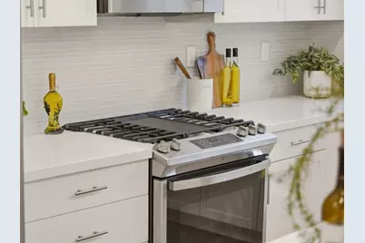 1065 Darwin Ter 3, Sunnyvale, CA 94085 - Photo 13