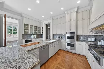 18331 Lexington Dr, Monte Sereno, CA 95030 - Photo 19