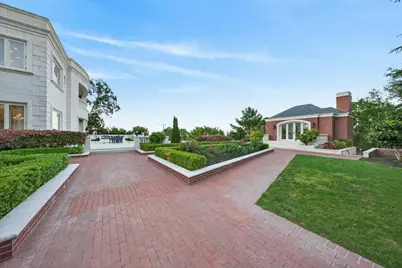 18331 Lexington Dr, Monte Sereno, CA 95030 - Photo 41