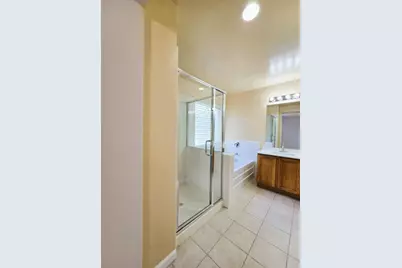 312 Mullion Ct, San Jose, CA 95116 - Photo 27