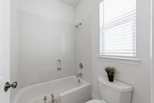 698 W Rico Way, Tracy, CA 95391 - Photo 37