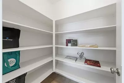 698 W Rico Way, Tracy, CA 95391 - Photo 19