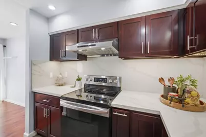 711 S Bayshore Blvd 6, San Mateo, CA 94401 - Photo 15