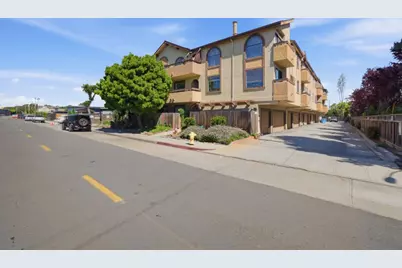 711 S Bayshore Blvd 6, San Mateo, CA 94401 - Photo 31