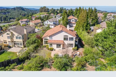 117 Lakewood Cir, San Mateo, CA 94402 - Photo 71