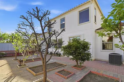 2582 Minuet Dr, San Jose, CA 95131 - Photo 41