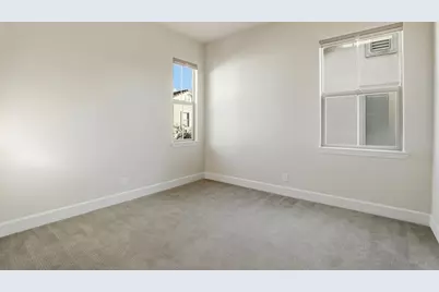 2582 Minuet Dr, San Jose, CA 95131 - Photo 21
