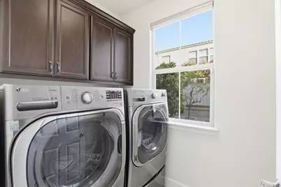 2582 Minuet Dr, San Jose, CA 95131 - Photo 37