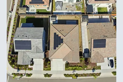 667 Pleasant Dr, Lathrop, CA 95330 - Photo 23