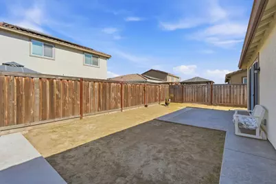 667 Pleasant Dr, Lathrop, CA 95330 - Photo 25