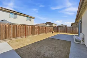 667 Pleasant Dr, Lathrop, CA 95330 - Photo 25
