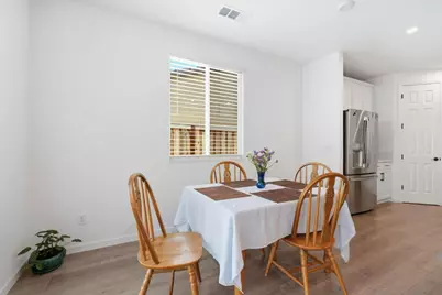 667 Pleasant Dr, Lathrop, CA 95330 - Photo 11