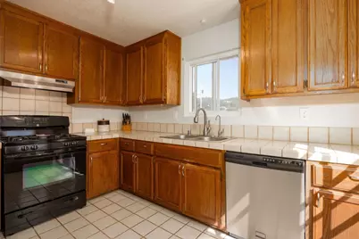 839 Sonora Ave, El Granada, CA 94018 - Photo 11