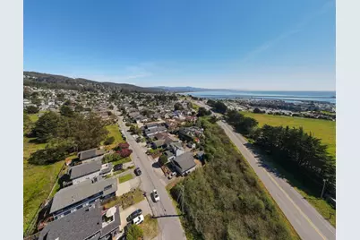 839 Sonora Ave, El Granada, CA 94018 - Photo 45