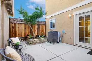 3556 Squirecreek Cir, San Jose, CA 95121 - Photo 27