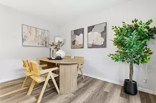 3556 Squirecreek Cir, San Jose, CA 95121 - Photo 9