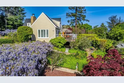 819 Holly Rd, Belmont, CA 94002 - Photo 11