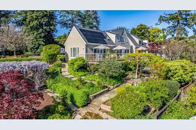 819 Holly Rd, Belmont, CA 94002 - Photo 15