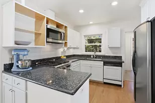 1068 Broadway Ave, San Jose, CA 95125 - Photo 9