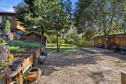 1068 Broadway Ave, San Jose, CA 95125 - Photo 37