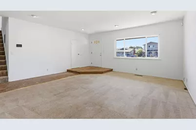 7065 Lancaster Ct, Dublin, CA 94568 - Photo 3