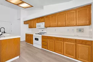 644 Winemaker St, Los Banos, CA 93635 - Photo 5