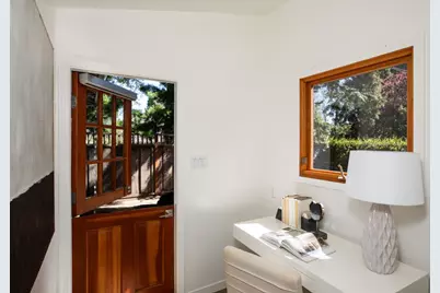 204 Princeton Rd, Menlo Park, CA 94025 - Photo 25