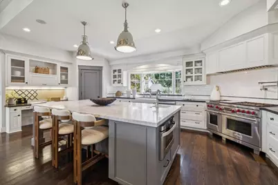 1030 Deanna Dr, Menlo Park, CA 94025 - Photo 13