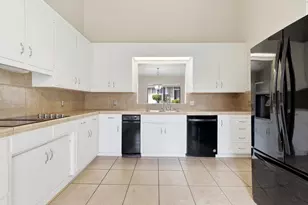 480 Ridgemark Dr, Hollister, CA 95023 - Photo 9