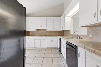 480 Ridgemark Dr, Hollister, CA 95023 - Photo 7