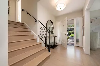 370 Parrott Dr, San Mateo, CA 94402 - Photo 9