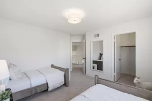 269 Woodbridge Cir, San Mateo, CA 94403 - Photo 39