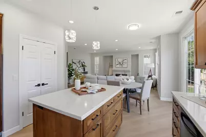 9212 Kestrel Ct, Gilroy, CA 95020 - Photo 19