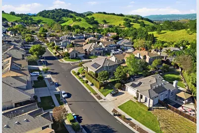 9212 Kestrel Ct, Gilroy, CA 95020 - Photo 63