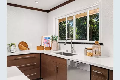 39 Colorados Dr, Millbrae, CA 94030 - Photo 11