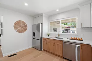 1237 Castlemont Ave, San Jose, CA 95128 - Photo 7