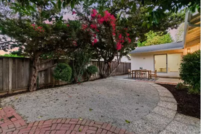 1237 Castlemont Ave, San Jose, CA 95128 - Photo 39