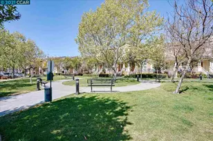 900 Old Oak Ln 3, Hayward, CA 94541 - Photo 35