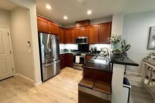 900 Old Oak Ln 3, Hayward, CA 94541 - Photo 7