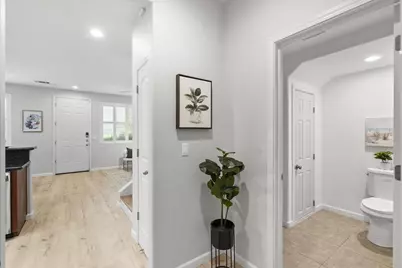 900 Old Oak Ln 3, Hayward, CA 94541 - Photo 13