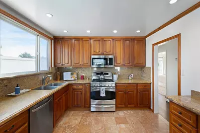 55 Westridge Ave, Daly City, CA 94015 - Photo 11