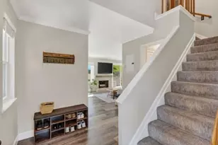 5 Corinthian Ct, Novato, CA 94947 - Photo 13